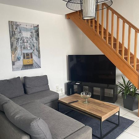 Gare Family Home Laval  Exterior foto